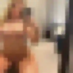 rencontre sexe à Aigrefeuille-sur-Maine : profil de Candice, 45 ans - sans engagement