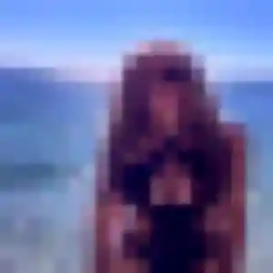 Anne-Charlotte, femme de 24 ans cherche rencontre sexe à Bourgvallées