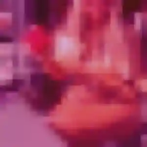 Tiffany (19 ans) à Buc cherche une rencontre ce soir