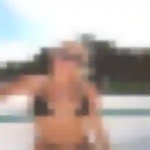 Ariane (24 ans) à Caen propose un rencontre sexe ce soir