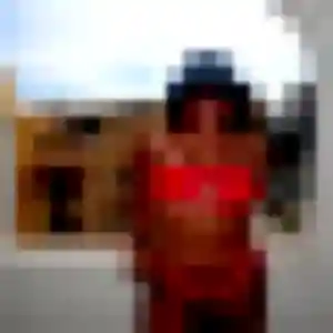 rencontre sexe à Carrières-sur-Seine : photo de Faustine, 31 ans - sans engagement