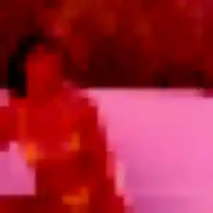 Henriette, 35 ans, connectée à Châteaubriant pour une rencontre coquine
