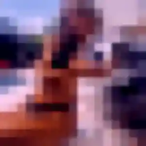 Amira, 24 ans, connectée à Croissy-sur-Seine pour une rencontre coquine