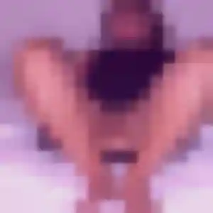 Eglantine, 26 ans, en ligne à Darnétal pour une rencontre coquine