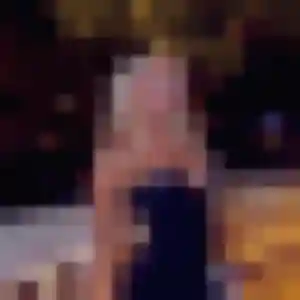 Zoe, fille de 23 ans propose rencontre sexe à Écouflant