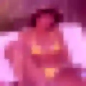 Photo exclusive de Sabrina, 22 ans à Élancourt - rencontre coquine