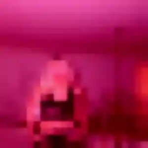 Noemie, femme de 27 ans propose rencontre sexe à Étrépagny