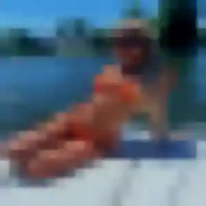 Flore, femme de 33 ans cherche rencontre sexe à Forges-les-Eaux