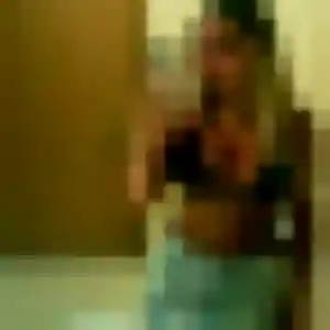 Luna, 39 ans, en ligne à Lardy pour un rencontre sexe