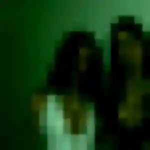 Charmante Meriem, 31 ans à Le Pecq - voir sa photo