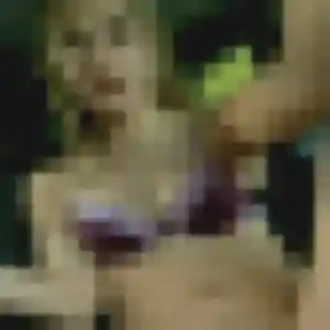 Ambre, 20 ans, connectée à Mamers pour une rencontre coquine