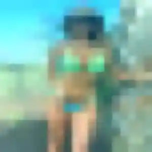 Découvre Lisette, 25 ans à Mareil-Marly gratuitement