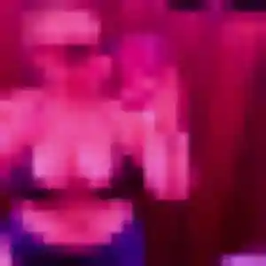 Tiffany, 32 ans, dispo pour rencontre sexe à Mesnils-sur-Iton