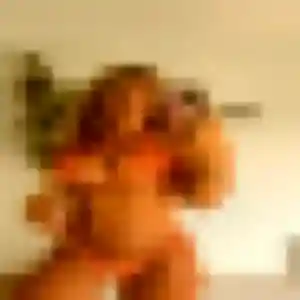 Rose-Marie (33 ans) à Montigny-le-Bretonneux cherche une rencontre rapidement