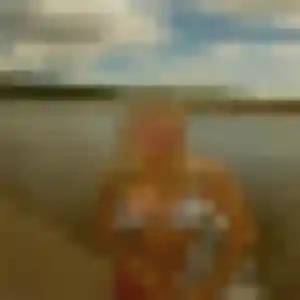 Anna, 25 ans, connectée à Montrouge pour un rencontre sexe