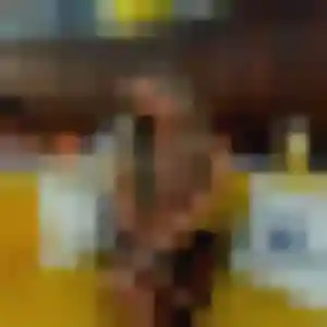 Henriette, 23 ans, connectée à Neuilly-sur-Seine pour une rencontre coquine