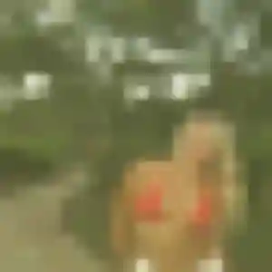 Bertrane, 27 ans, connectée à Orsay pour un rencontre sexe