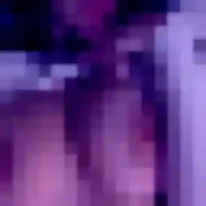Brune, 23 ans, connectée à Parigné-l'Évêque pour une rencontre coquine