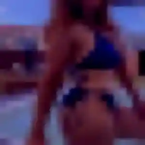 Sexy Frederique, 37 ans à Rueil-Malmaison - voir sa photo