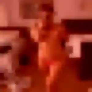 Photo perso de Christelle, 21 ans à Saint-Arnoult-en-Yvelines - rencontre coquine