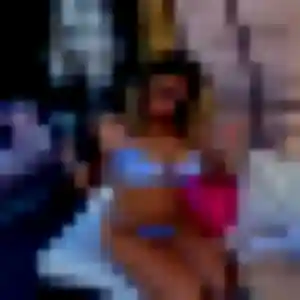 Charmante Jennifer, 21 ans à Saint-Nazaire - la contacter