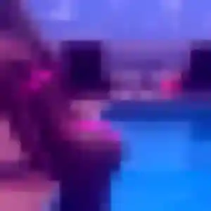 Photo de Zineb à Savigné-l'Évêque (20 ans) - rencontre sexe gratuit