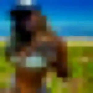 Contacte Amel, 28 ans à Sevran en privé