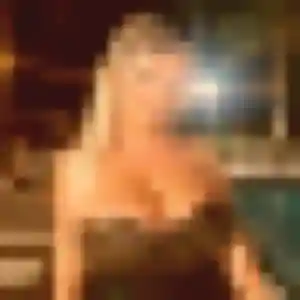 Ursula, 45 ans, dispo pour rencontre sexe à Vernouillet